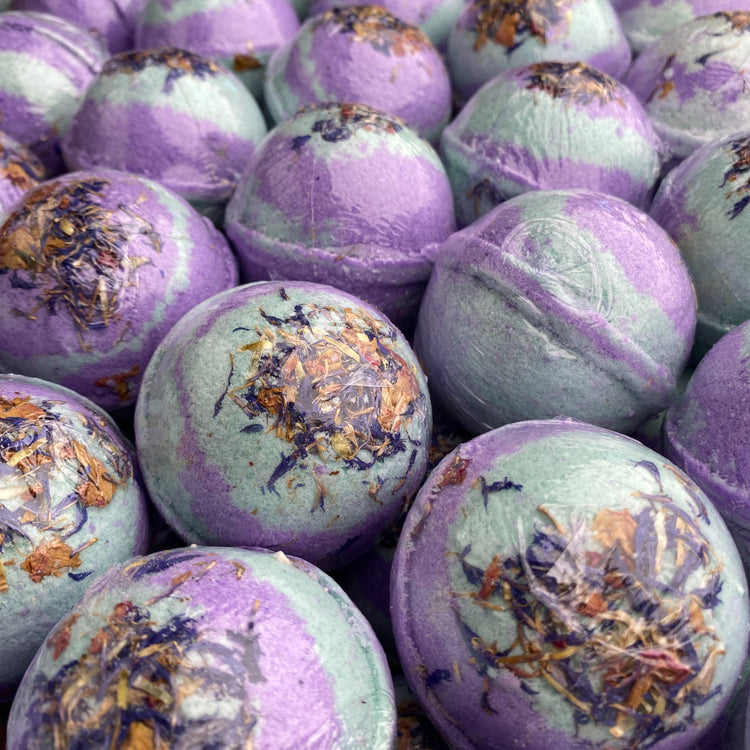 Flirtatious Bath Bomb